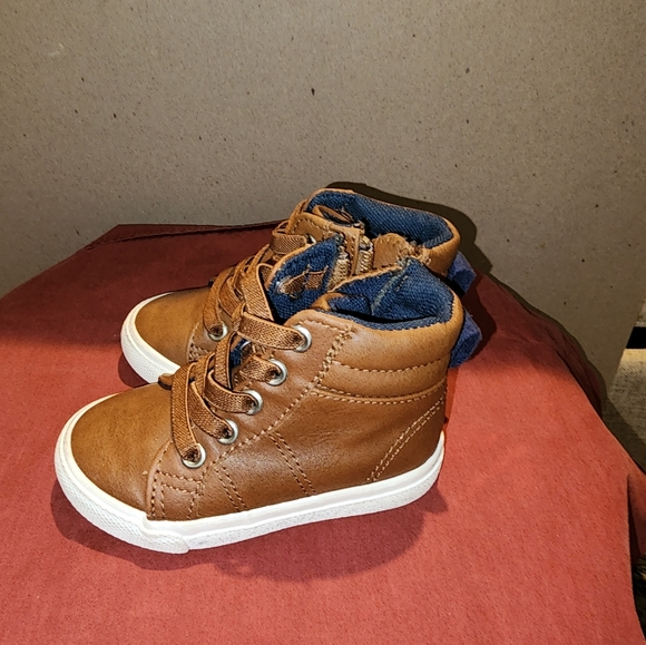 Brown boots - Picture 3 of 7